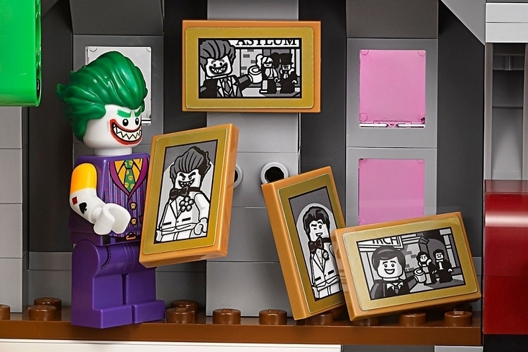 lego joker playhouse