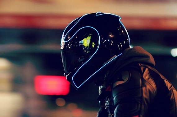LightMode Turns Motorcycle Helmets Into Futuristic-Looking Light-Up
