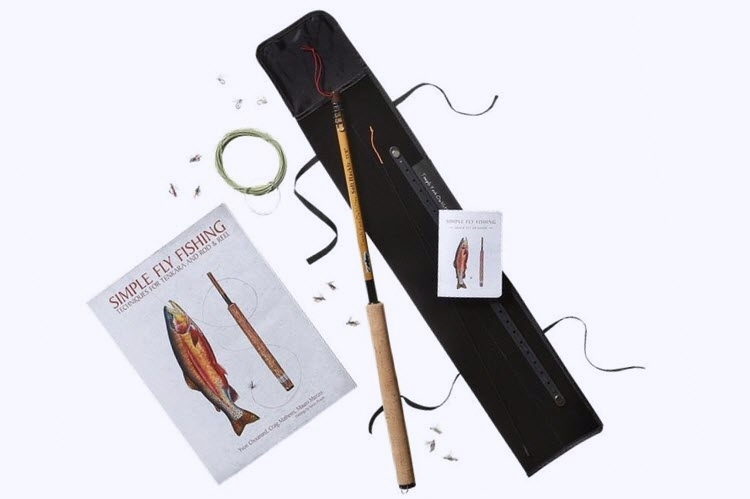 https://www.coolthings.com/wp-content/uploads/2014/12/patagonia-simple-fly-fishing-kit-1.jpg