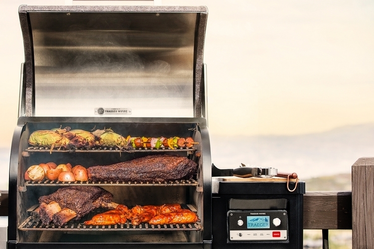 https://www.coolthings.com/wp-content/uploads/2017/03/traeger-timberline-2.jpg