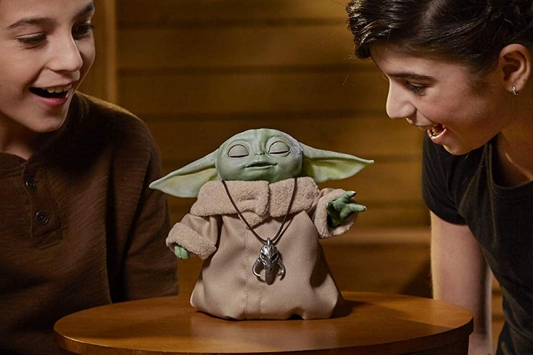 Baby Yoda Star Wars Figurine Motion and voice,the eyes opens and close