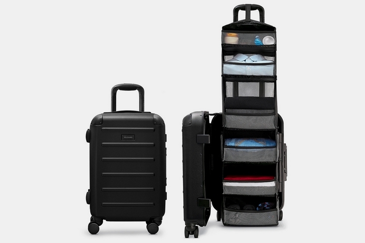 Carry-On Closet 2.0 - Suitcase with built in shelves 