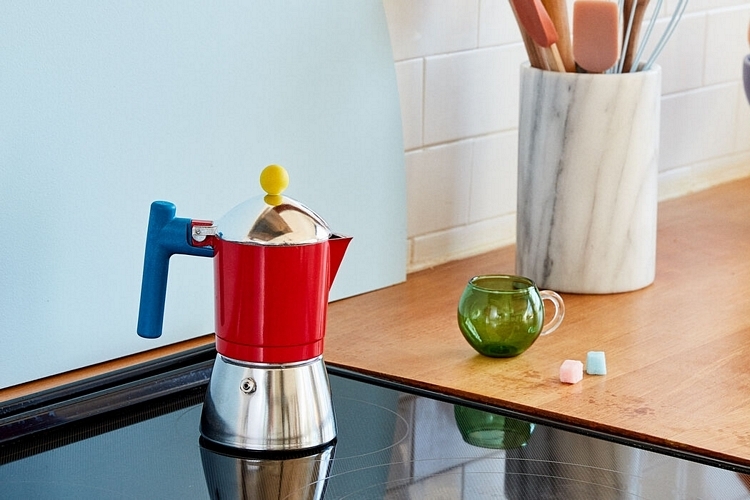 Kitchen Cube Is The All-In-One Precision Measuring Tool Your