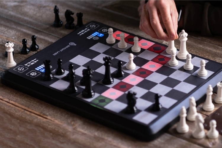 Bryght Labs - ChessUp - Electronic Chess Board - Built-in Chess Engine and  Instructor - Includes Chess Set TouchSense Pieces - Light Up Chess Board -  Features Wireless Play and Companion App : Toys & Games 