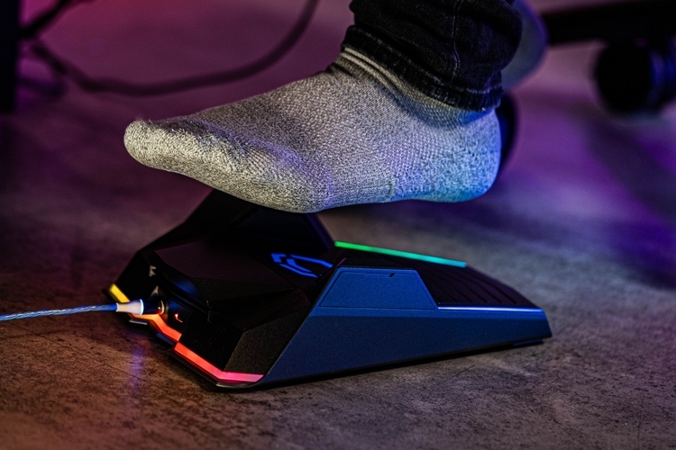 The 7 Best Gaming Foot Pedals For 2023