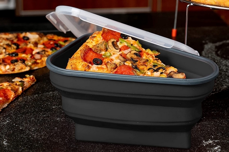 This collapsible pizza pack container is a genius way to store