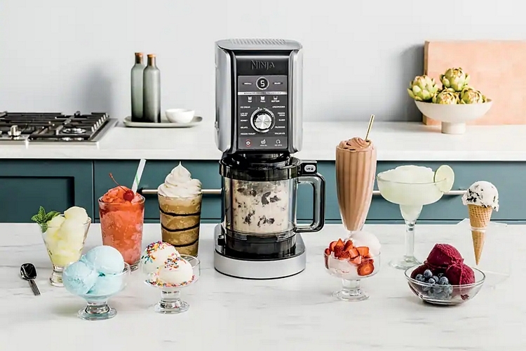 Ninja CREAMi Deluxe Lets You Make Ice Cream, Slushies, Froyos, And More At  The Push Of A Button